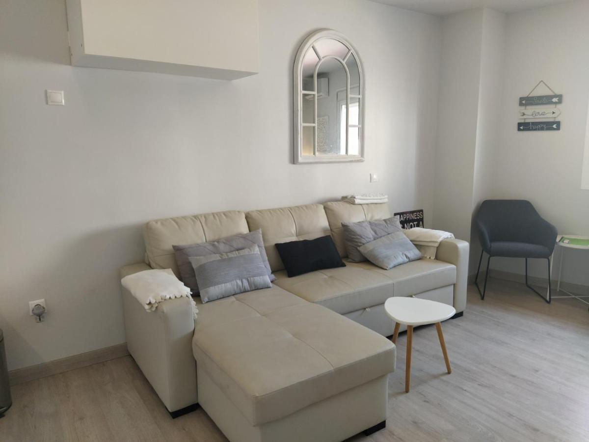 Acogedor Y Moderno Estudio En Capuchinos Malaga Ngoại thất bức ảnh
